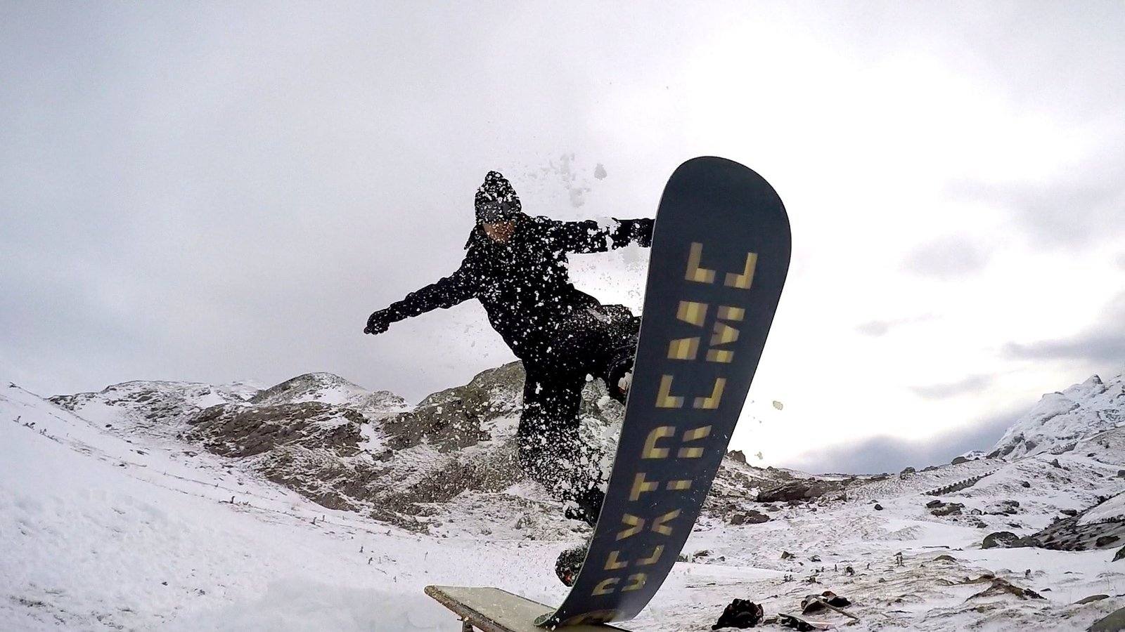 Descubre las Últimas Tecnologías en Tablas de Snowboard